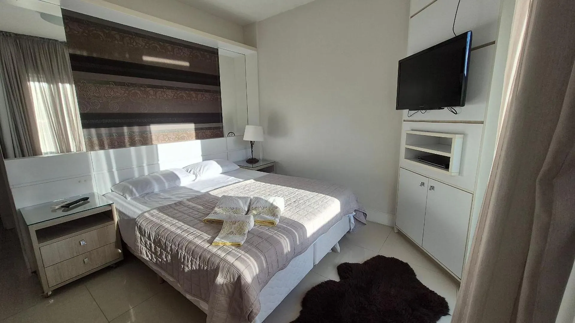 Curta!|190|Suites Belleville| Praia |Oceanic Aquarium Balneário Camboriú Brésil