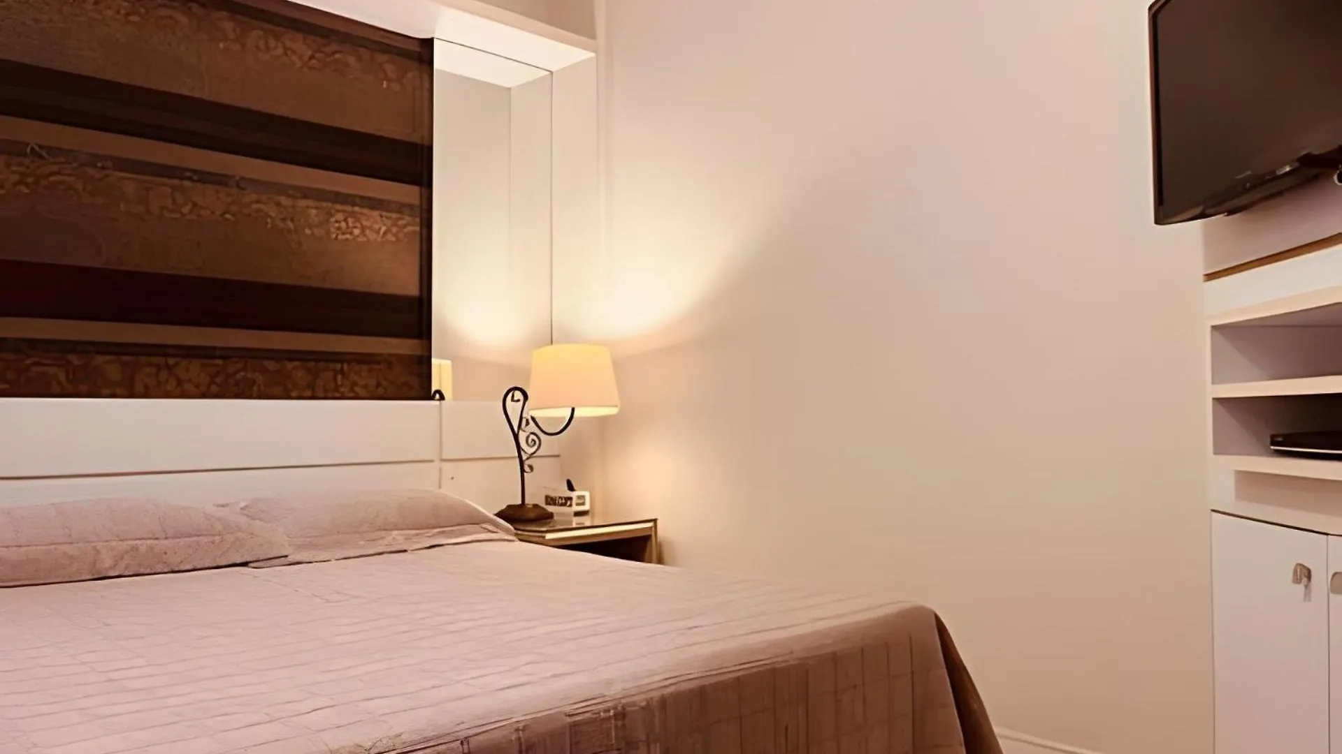 Appartement Curta!|190|Suites Belleville| Praia |Oceanic Aquarium Balneário Camboriú